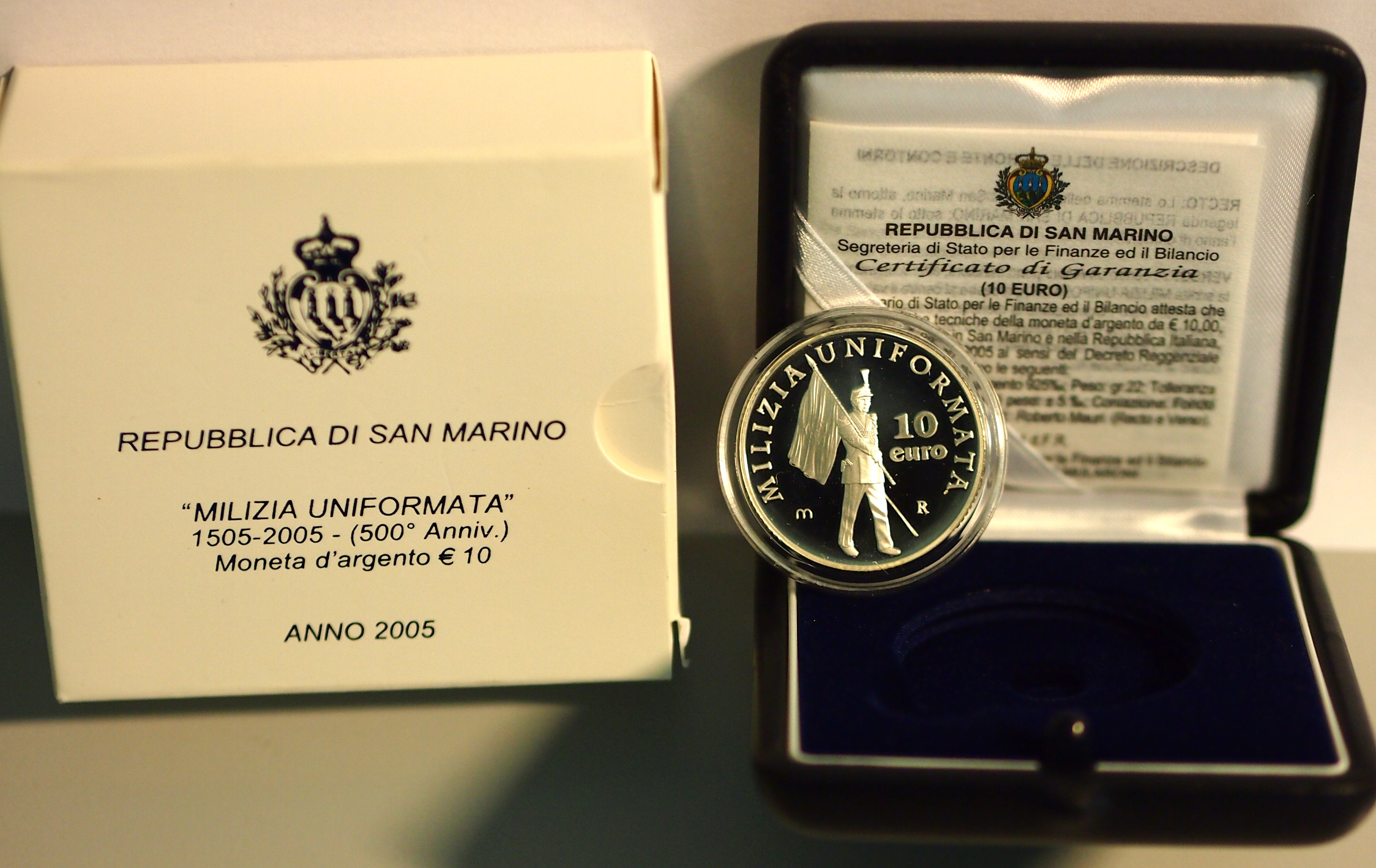 2005 - 10 Euro Milizia Uniformata Argento Fondo Specchio San Marino