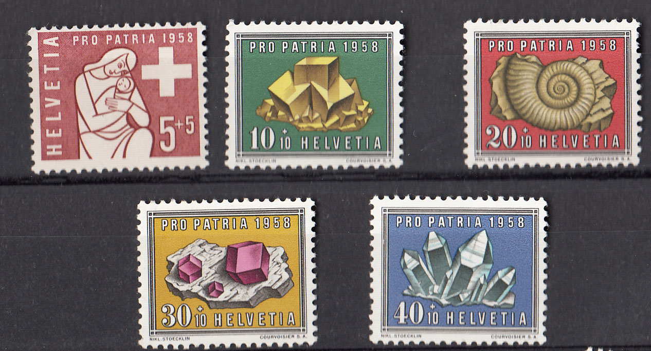 Svizzera serie di 5 francobolli tematica fossili Nuovi Cat. 606/610 1958